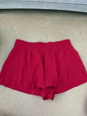Lululemon shorts reddish pink